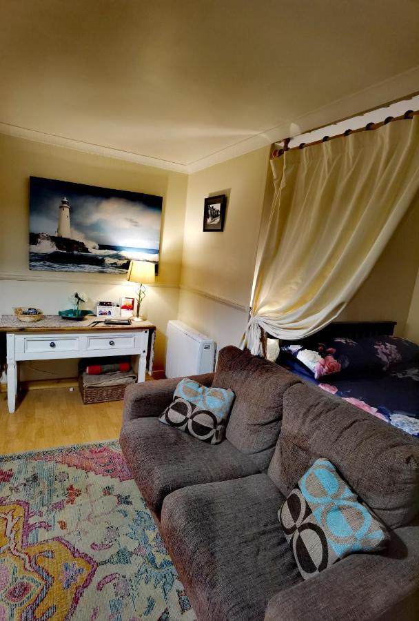 Studio In The Heart Of Kirkwall Or00239F Orkney Luaran gambar